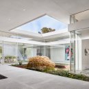 GLASS GALLERY 이미지