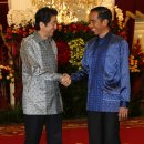 젖소의 만찬 이미지