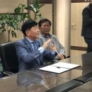 월드히어링 이미지