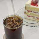 아해(A hae) | 상동역 근처 딸기케이크가 맛있는 카페 <아해 A-hae> 분위기도 좋아☕️