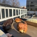 달뫼마을 | 남양주 카페 어썸브레드 팬트리점 화도읍 숲속 한가운데서 먹는 명장의 빵맛은? 초승달 빵을 잊지 모태...