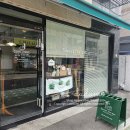 군자역 카페 스위츠포레스트 보늬밤 치즈케이크와 고메버터스콘 맛본 후기