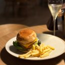 이태원 퀴논길 | 이태원역 근처 술집 분위기 맛집 이태원와인바 제이크