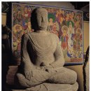 석조여래좌상 이미지