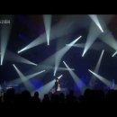 낭만 가득한 김장훈 레전드 콘서트 영상 (2002 아듀 콘서트 - 노래만 불렀지) 이미지