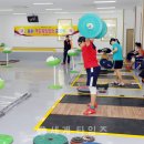 용하체육관 역도 워밍업장 이미지