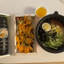 얌샘김밥장안홈타운점