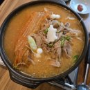 비류대로 | 군봉 묵은지김치찜 맛집 |웨이팅해서 먹은 묵은지김치찜 + 쫀득한 맛고기 후기