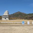 [조용헌의 영지(靈地) 순례] 양지바른 땅 두고 굳이 늪지대에 절 지은 까닭 이미지