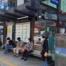버스정류장 이미지