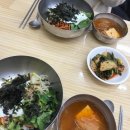 금마루 식당 주차장 앞 이미지