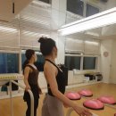 성인 요가 A 이미지