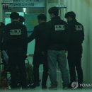 휠체어 타고 모자 눌러쓴 초등생 살해교사 조사 후 유치장 입감(종합2보) 이미지