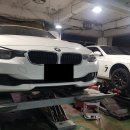 [종로구수입차정비부품/손세차/실내크리닝] BMW328i 10년식 엔진오일/휠볼트파손/오토미션오일/뒷데후오일/타이어교환 이미지