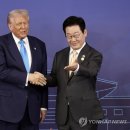 [속보] 한미, 관세협상 세부 합의.. 대미 금융투자 3천500억 달러는 현금 투자 2천억 달러와 조선업 협력 1천500억 달러로 구성 이미지