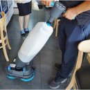 마감청소가 쉬워지는 업소용청소기 이미지