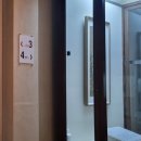 성포도서관입구앞 인도 | 대구 겨울에 가볼 만한 실내 여행지(경북대학교 박물관&amp;대구 보물 7점)