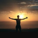 해뜨는 언덕 이미지