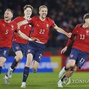 하늘이 홍명보호 돕는다…체코, 승부차기 끝 덴마크 잡고 20년 만의 월드컵 본선행→이탈리아 탈락까지 겹치며 '16강 시나리오' 열렸다 이미지