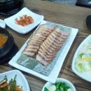 산아래보쌈，칼국수 이미지