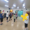 유성구장애인종합복지관 | 유성구 장애인종합복지관 주간보호센터친구들과 함께한 전래놀이 ~~ 한삼춤~~!