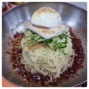 다운밀면 이미지