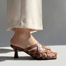 디자인그리드 | 리얼 소가죽의 품격✨ 르네즈 그리드 레이어 뮬 후기 (세련된 5cm 미들힐)