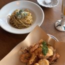 용산-서빙-319 | [해방촌] 세몰리나클럽 데이트 코스 추천 또간집 | 김&amp;광어타르파스타, 이탈리아식해산물튀김 주말 웨이팅