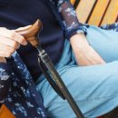 맘담은 식당 | 시니어의 품격을 담은 어르신 지팡이 추천! 스톤브릿지 루미나 카본 지팡이 후기
