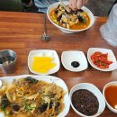 숲속 하얀 뜰 이미지