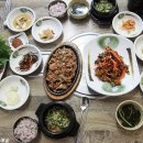 웰빙황토 우렁이 쌈밥 이미지