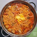 1858 | &#39;한팟 치즈 부대찌개&#39; 푸짐한 부대찌개 밀키트 내돈내산