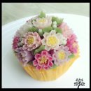 꽃품은 설기 이미지