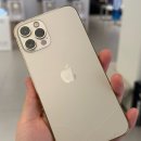 홍대입구역 2번 출구 삼성스토어 앞 이미지