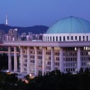 [선데이 칼럼] ＜한국 지식인의 죽음＞ - 유신시대보다 더 몰락한 지성사 이미지