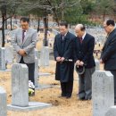 한국군 최초 파병 ‘청룡부대’ 소대장 4인 좌담/- 베트남戰 전투병 파병의 빛과 그늘 - 이미지