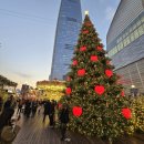 월드타워9 앞 사거리-2 | 서울 잠실 롯데월드몰 크리스마스마켓 예약 후기 롯데월드타워 야경 대박!