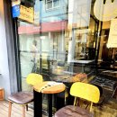 카페;긴 | 이태원 데이트 코스 추천, 이태원 커피 맛집 위긴티식스 티라미수까지 완벽했던 카페 후기!