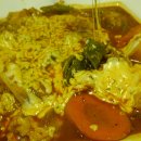 마당나온수탉 이미지