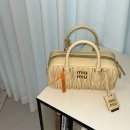 miumiu | [miumiu] 미우미우 마테라쎄 아르카디백 구매 후기 + 리뷰/내돈내산/코디팁/장원영가방/사이즈