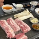 돈돼지한판 이미지