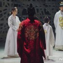 음악극 정조와 햄릿 이미지