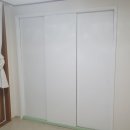 현대홈타운1차 | 고양시 토당동 능곡현대홈타운1차 붙박이장 미닫이문 리폼-화이트 시트지 시공 후기