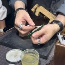 소중한 사람을 위한 가죽 지갑 만들기 | [부산 데이트 추천] 피카조_원데이클래스/가죽 공방/키링·카드지갑 만들기