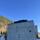 내를 건너서 숲으로 캠핑장 이미지