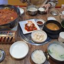 쌍둥이수육국밥 - 서구 청사서로 8 | 쌍둥이수육국밥