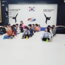 퍼스트 한국 태권도장 이미지