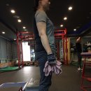 강*근 이미지