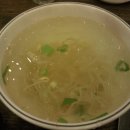 조개까는 세상 이미지