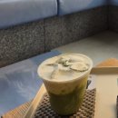 대림4길 6-1, (문화동) | 루프탑 신상 카페 피엔에이(PNA): 한옥뷰 명당에서 맛본 김차라떼&amp;깻잎에이드 후기, 힙한 무드의 채광 맛집